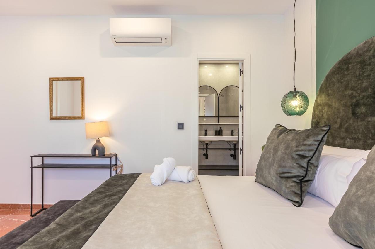 Isg Apartments Catedral เซบีญา ภายนอก รูปภาพ