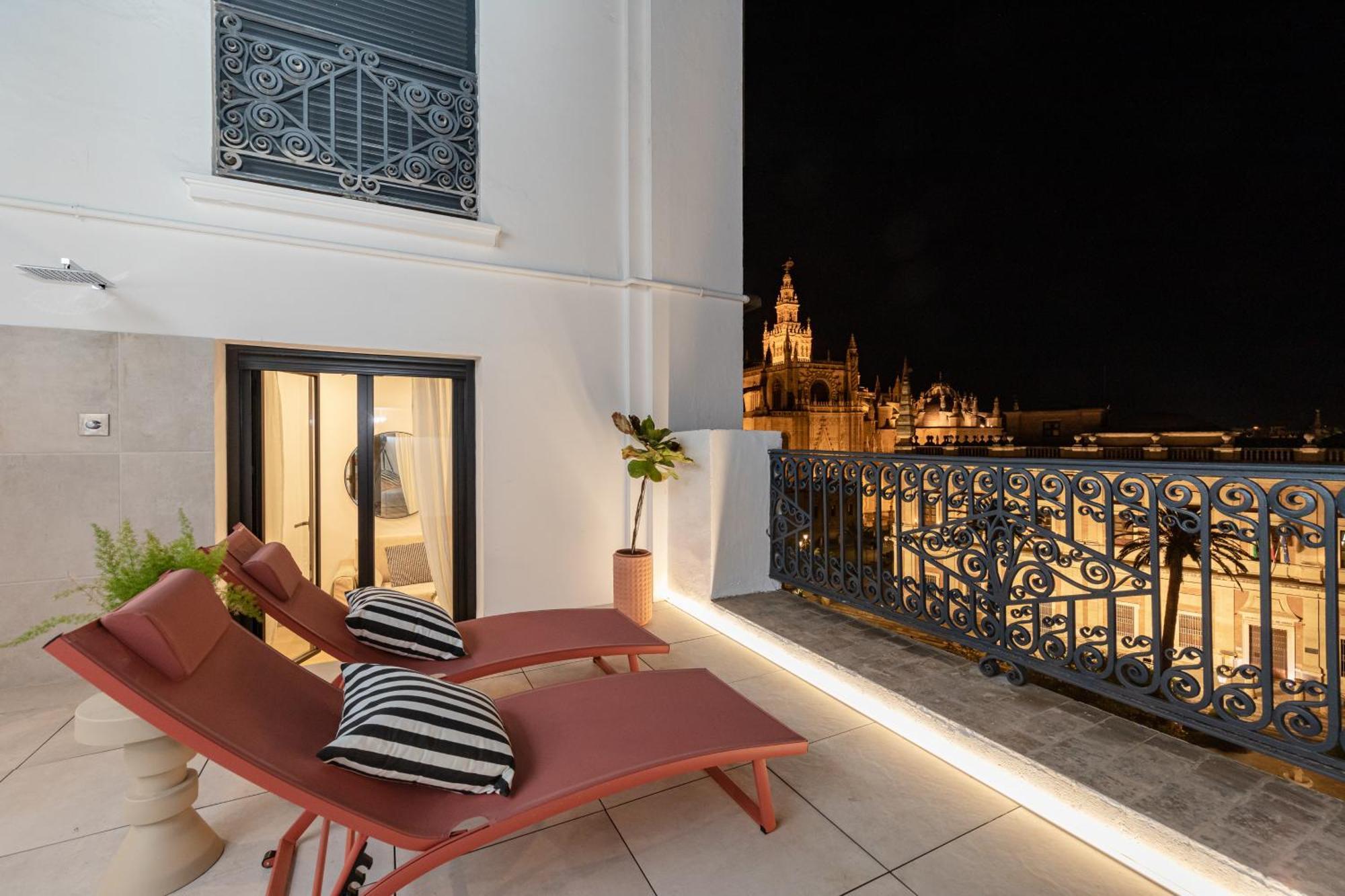 Isg Apartments Catedral เซบีญา ภายนอก รูปภาพ