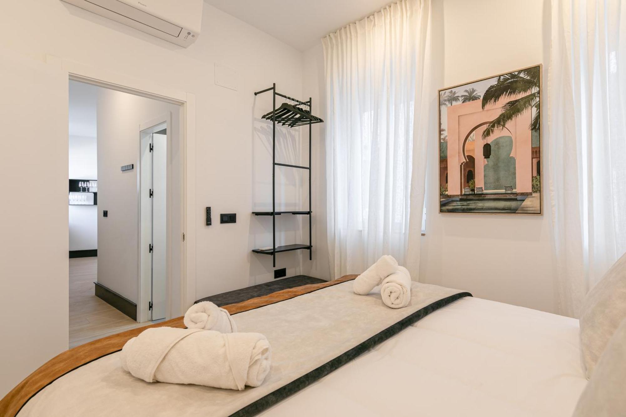 Isg Apartments Catedral เซบีญา ภายนอก รูปภาพ